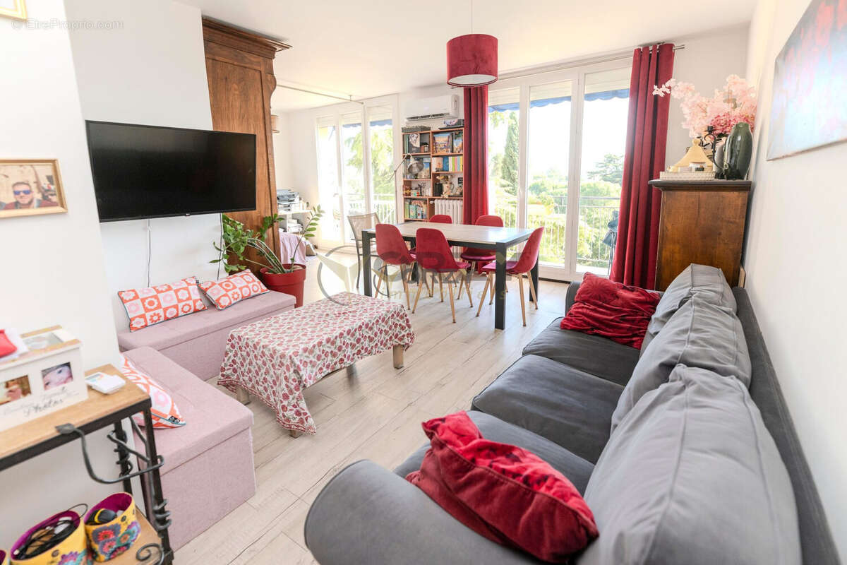 Appartement à NIMES