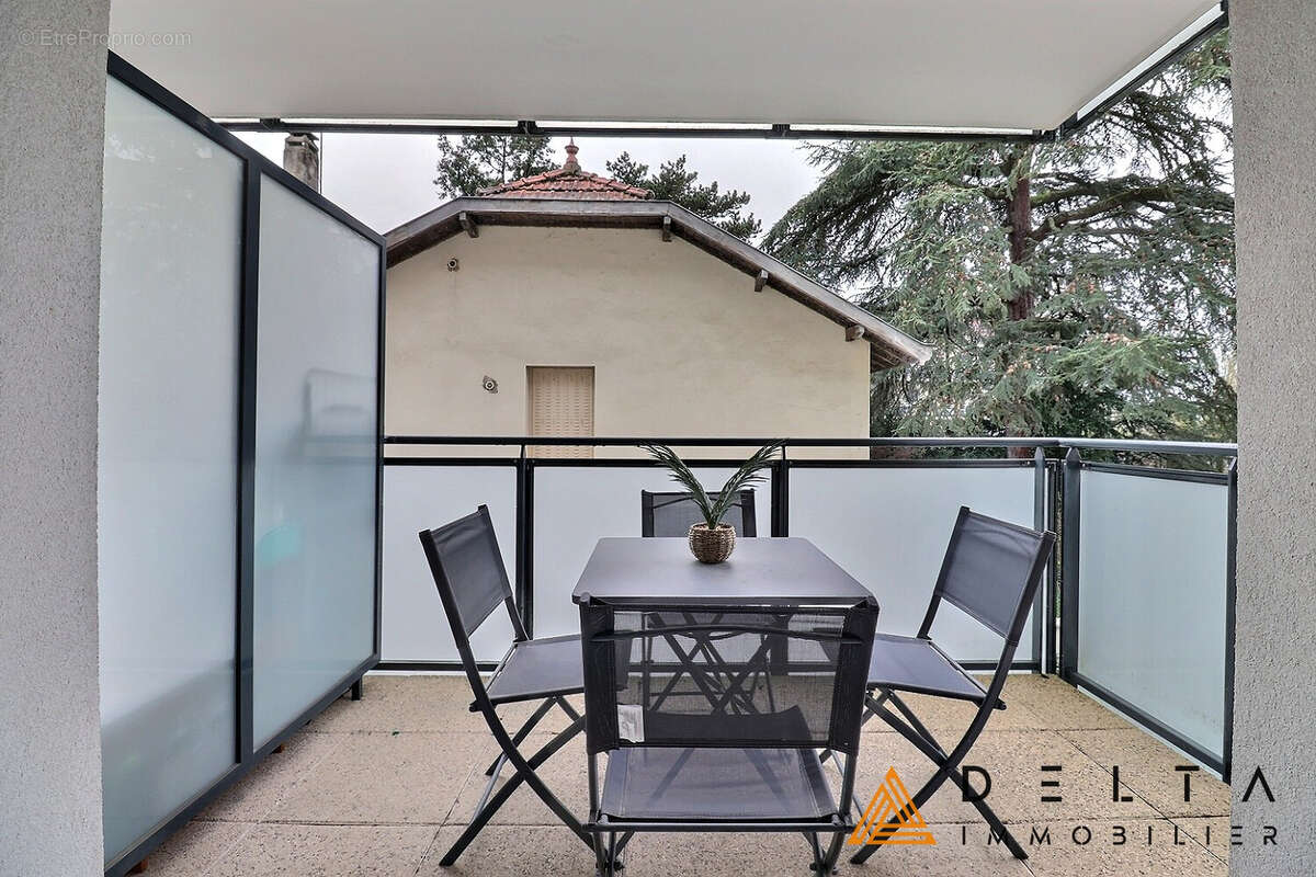 Appartement à TASSIN-LA-DEMI-LUNE