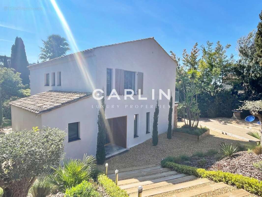 Maison à LA CROIX-VALMER
