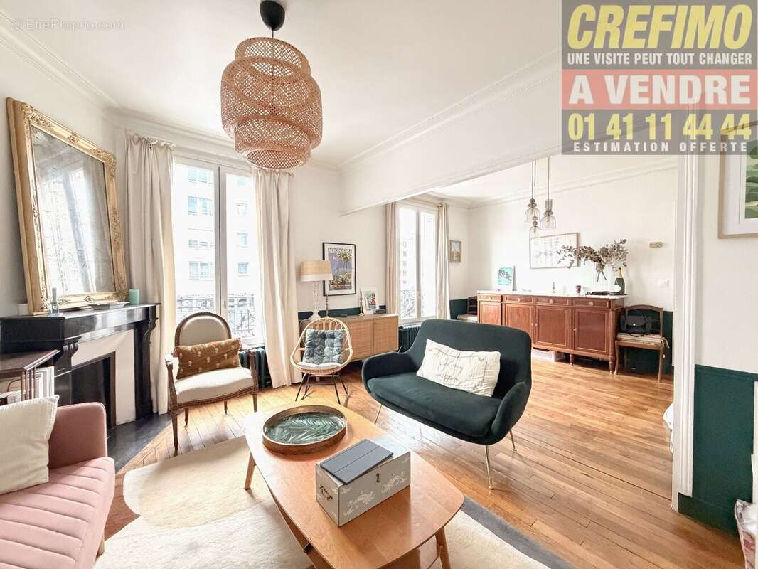 Appartement à COURBEVOIE