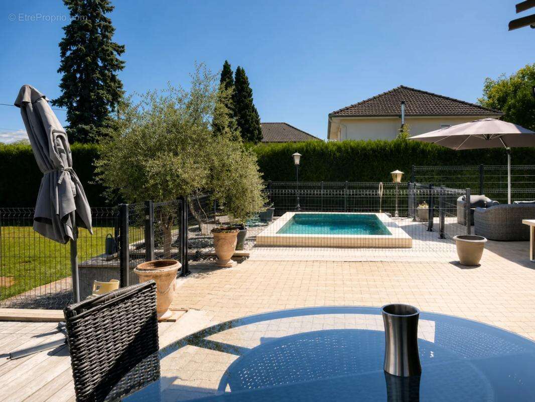 Maison de 6 pièces de 210 m² à Le Bouchage - photo 16