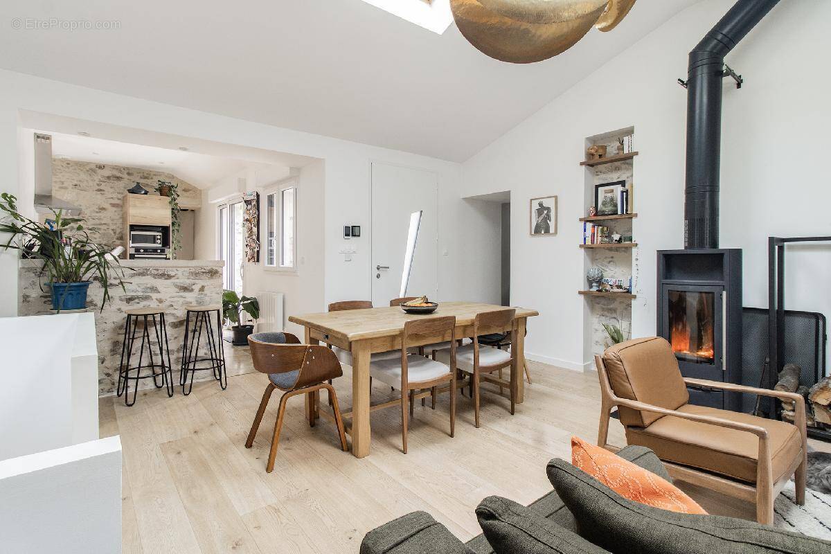 Maison à SAINT-JEAN-DE-BOISEAU