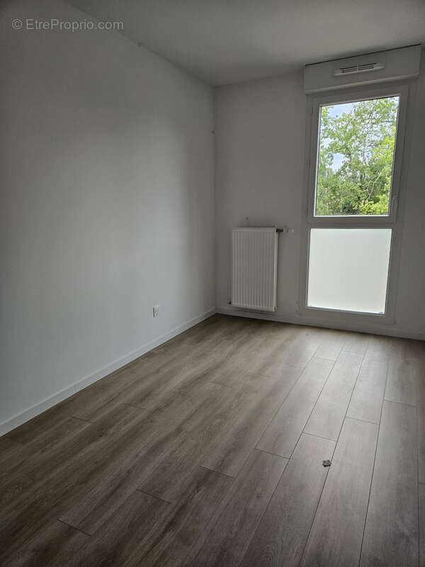 Maison en pleine propriété - Jardin -  Garage et Parking - photo 5