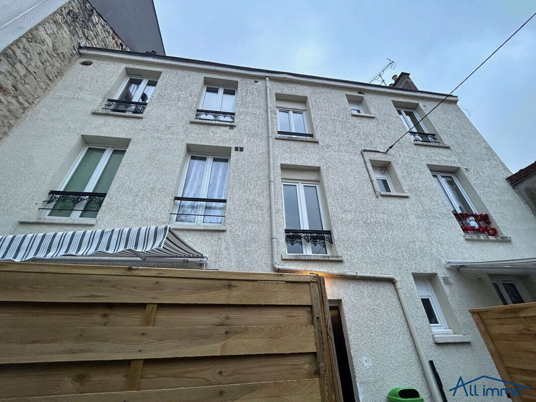 Appartement à CHOISY-LE-ROI