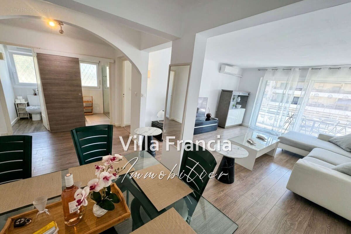 Appartement à CANNES