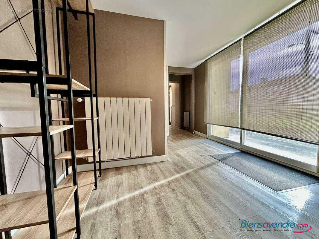 hall d&#039;entrée - Maison à AVANTON