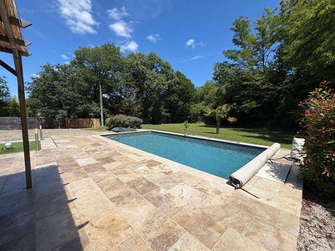 Cahors, maison en pierre rénovée avec piscine - photo 4