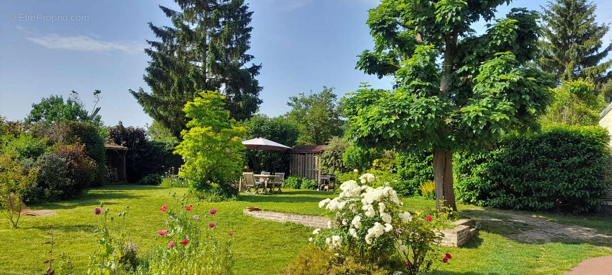 Maison à GRANDFRESNOY