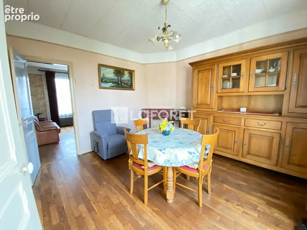 Appartement  avec jardin de 400m² Rueil Malmaison 3 pièce(s) 60 m2 - photo 7