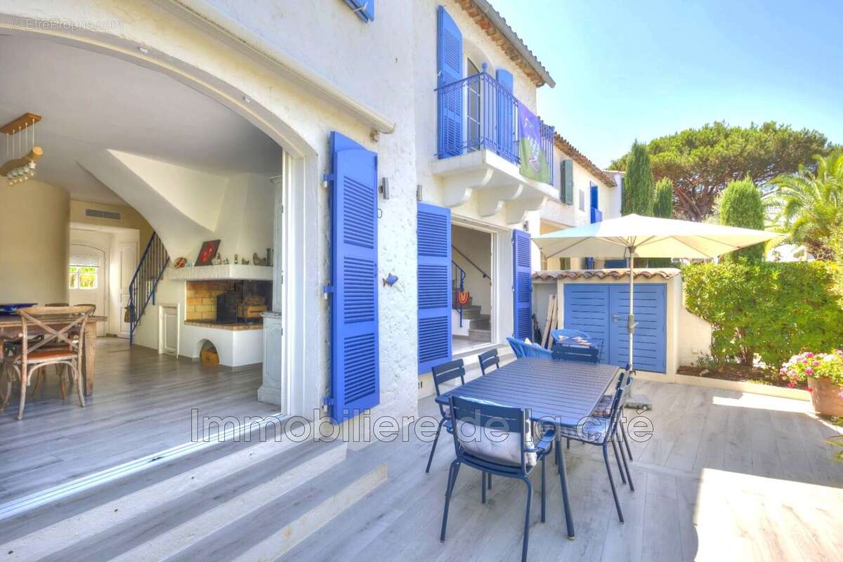 Maison 136 m² à Grimaud  - photo 3