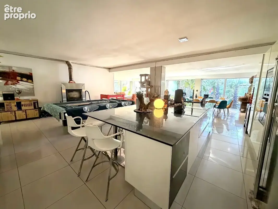 Maison de plain pied rénovée - photo 5