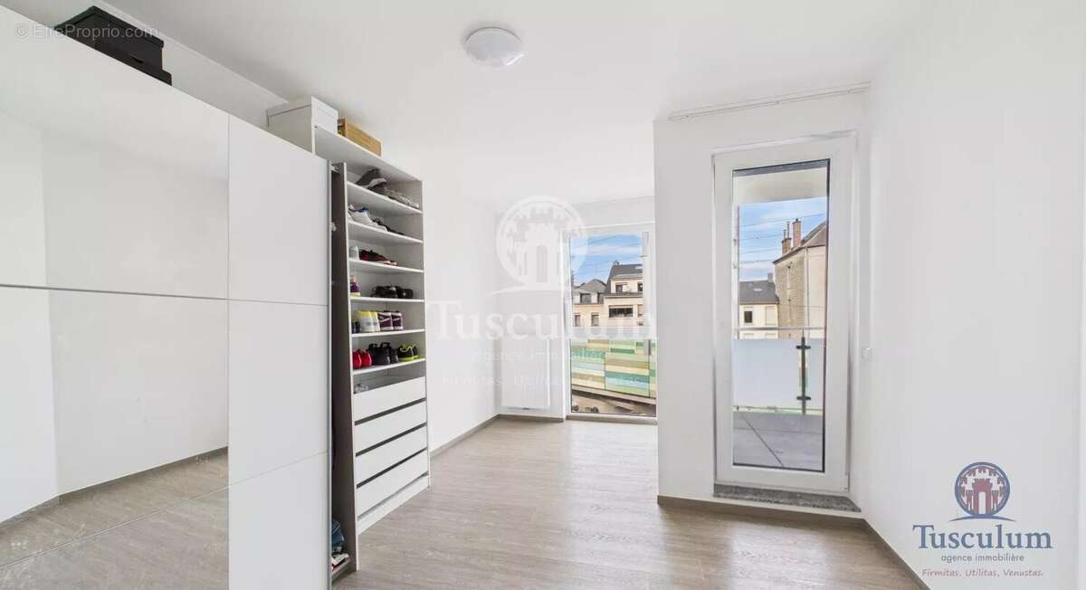 Appartement à CANDRESSE