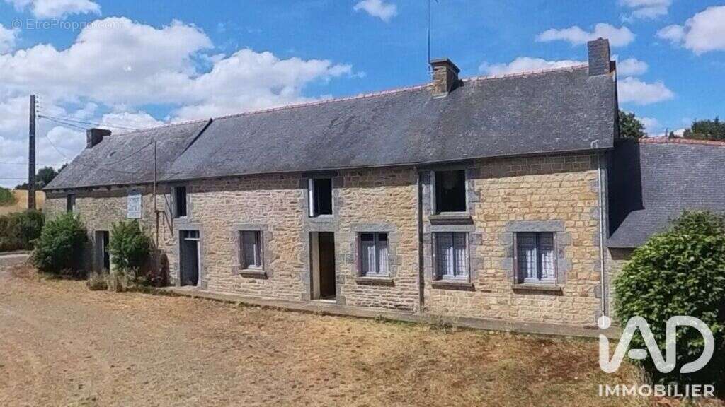 Maison 69 m² à Saint-Vran  - photo 2