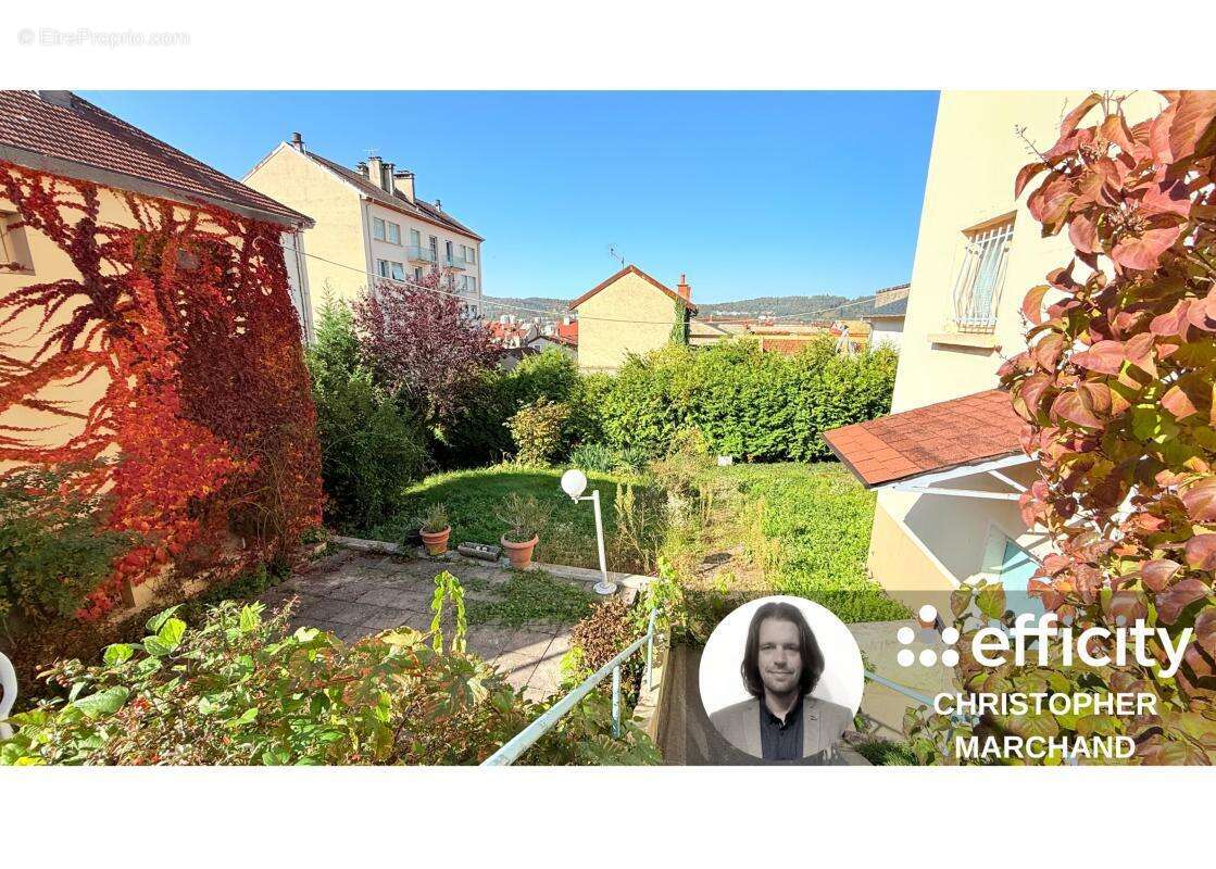 Maison à OYONNAX