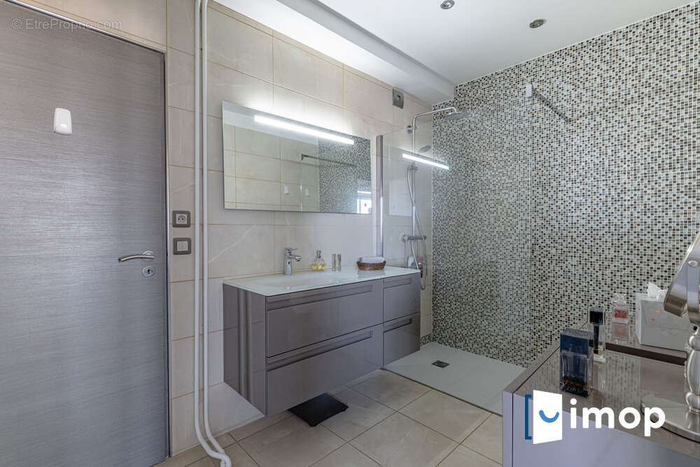 Appartement à SAINT-CLOUD