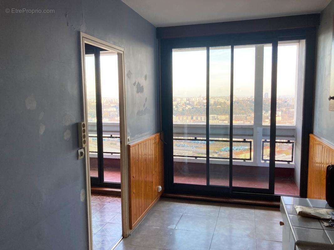 Appartement à LYON-9E