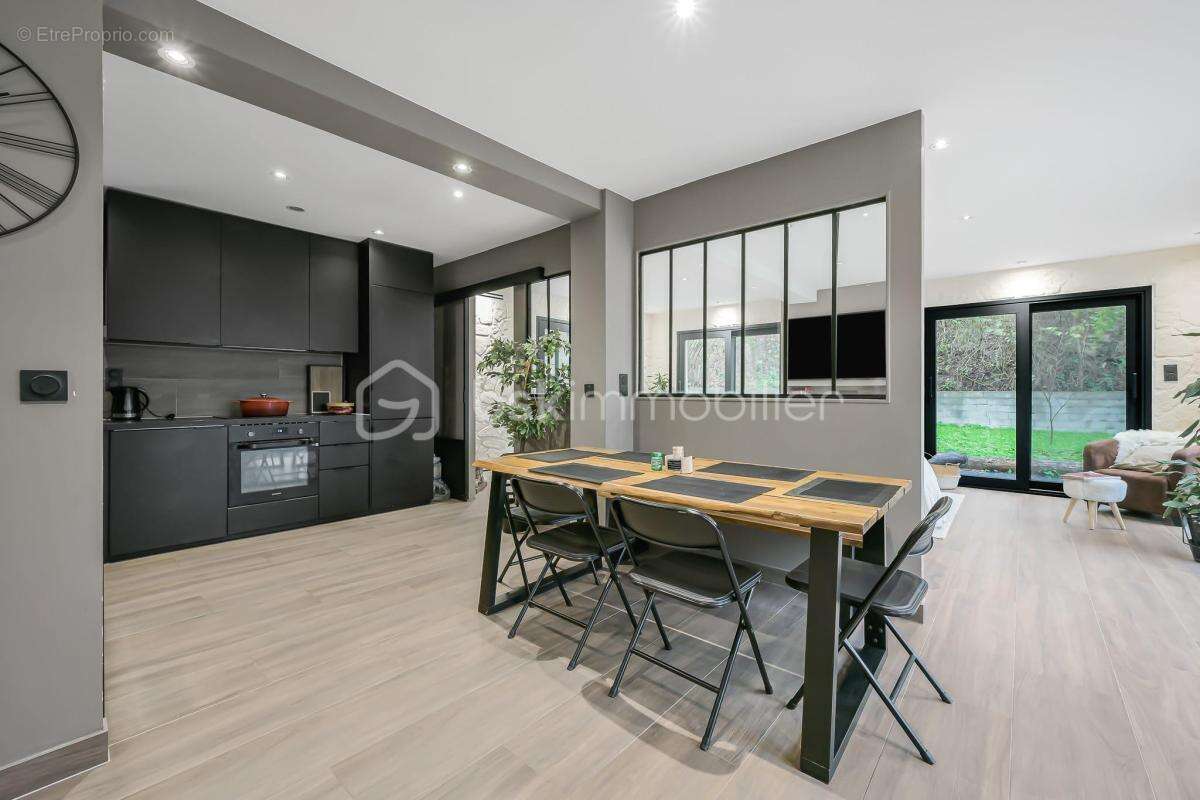  Propriété familiale de standing avec dépendance – Herblay-sur-Seine - photo 7