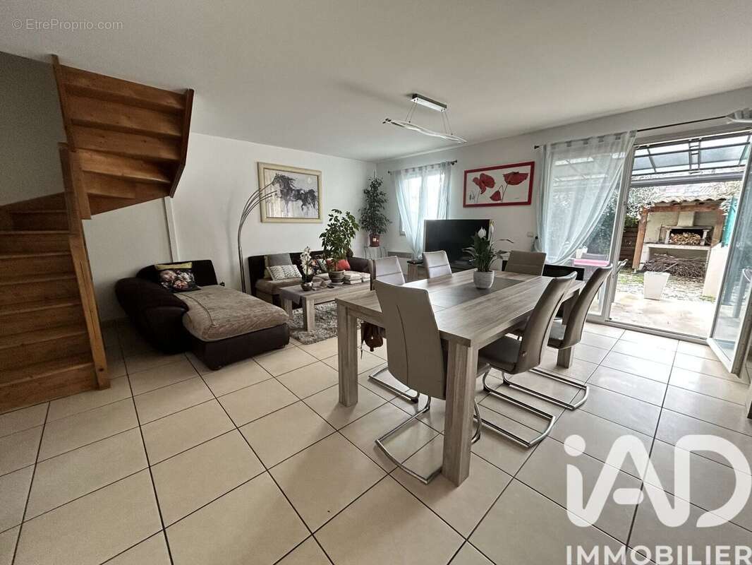 Photo 4 - Maison à LEZIGNAN-LA-CEBE