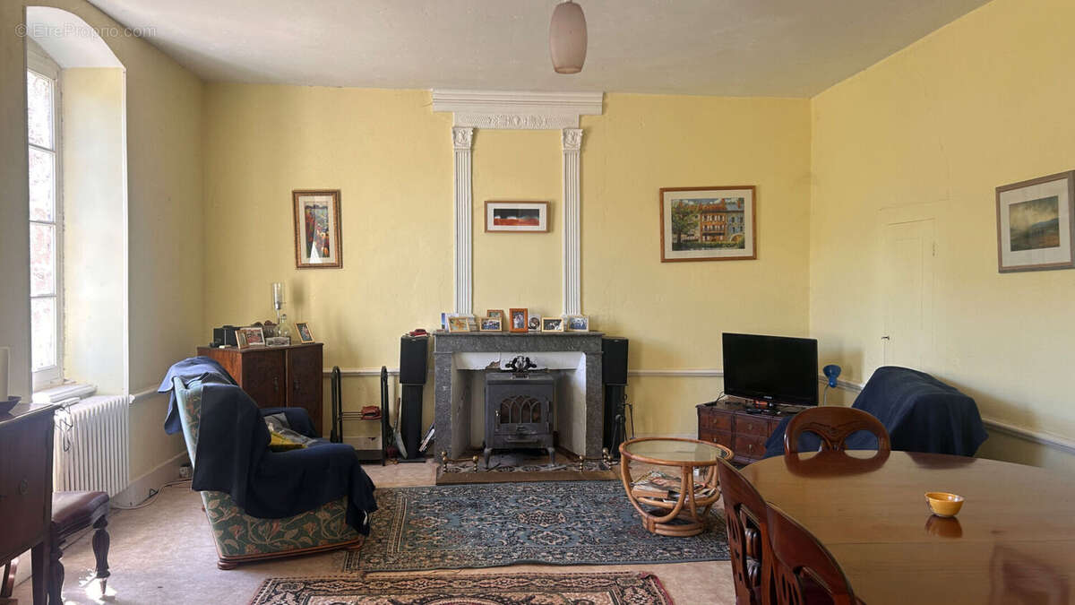 Hameau Privé en Sud-Aveyron : Un Domaine, Mille Possibilités - photo 11