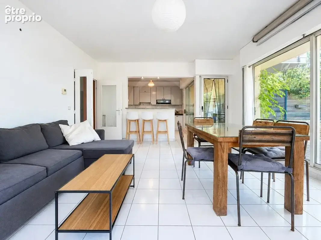 MONTPELLIER- AIGUELONGUE- BEAU T3 avec terrasse et jardin de 125 m² privatif au calme ! - photo 3