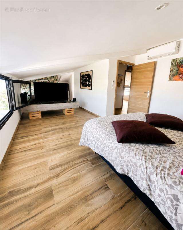 A acheter - t4 duplex et t2 - st gilles les bains - photo 3
