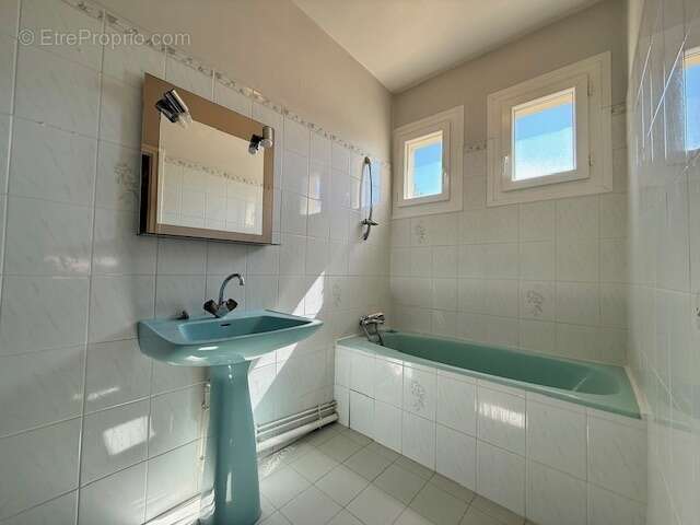 Maison à ROMANS-SUR-ISERE