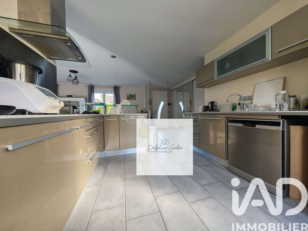 Photo 8 - Maison à SAINT-REMY-SUR-AVRE