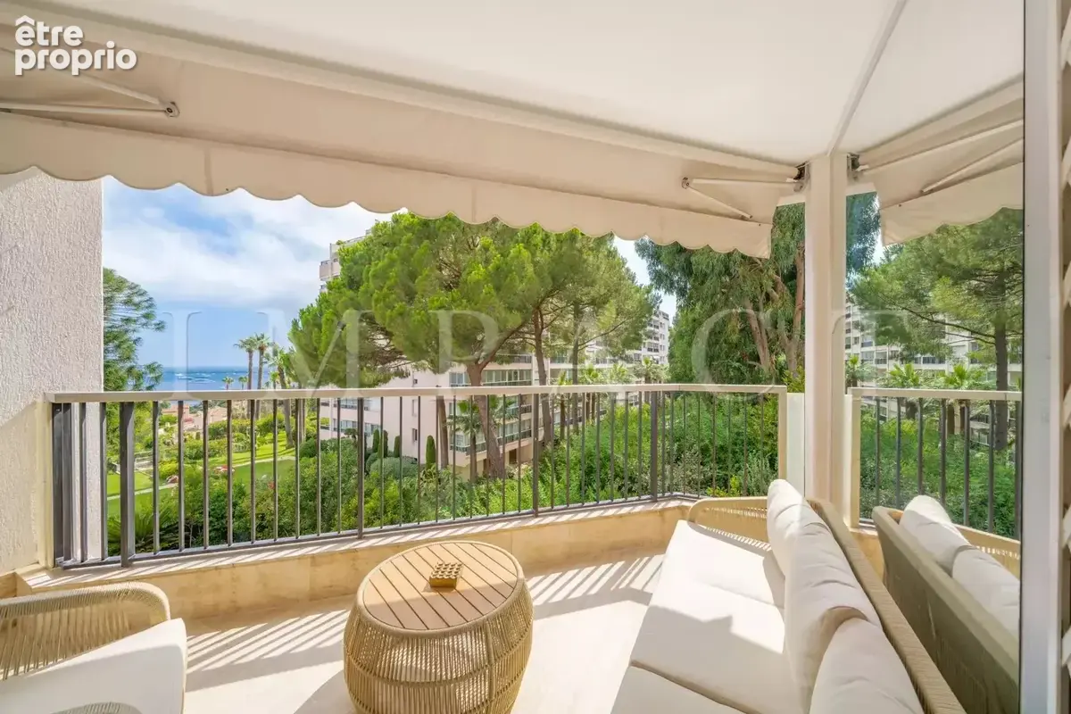 Cannes Californie - Appartement 3 pièces vue mer Rénové à vendre - photo 7