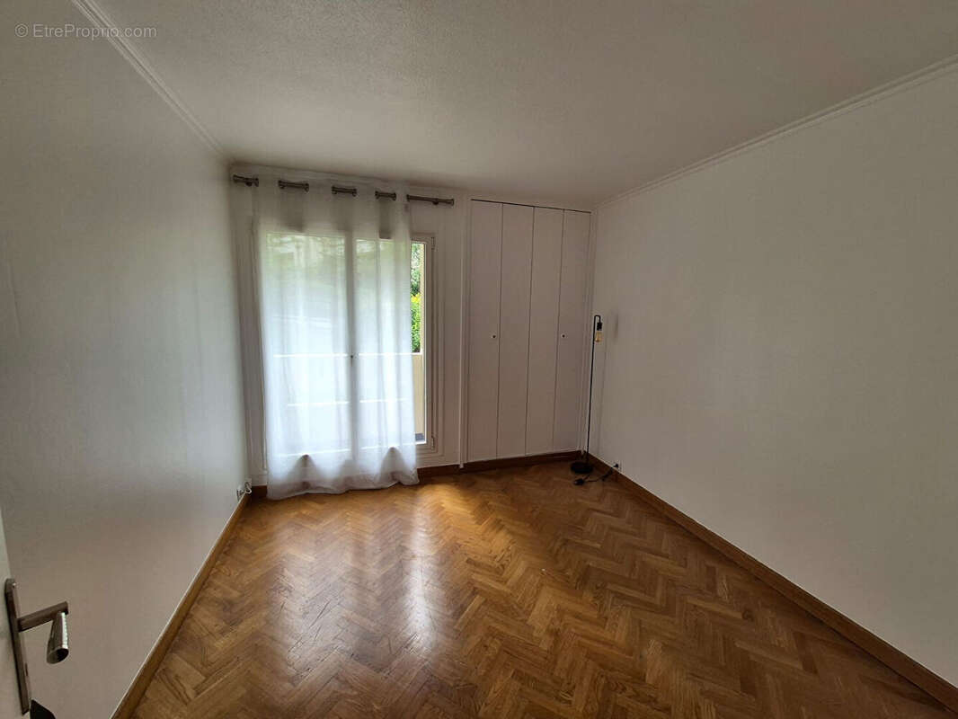 Appartement à ROSNY-SOUS-BOIS