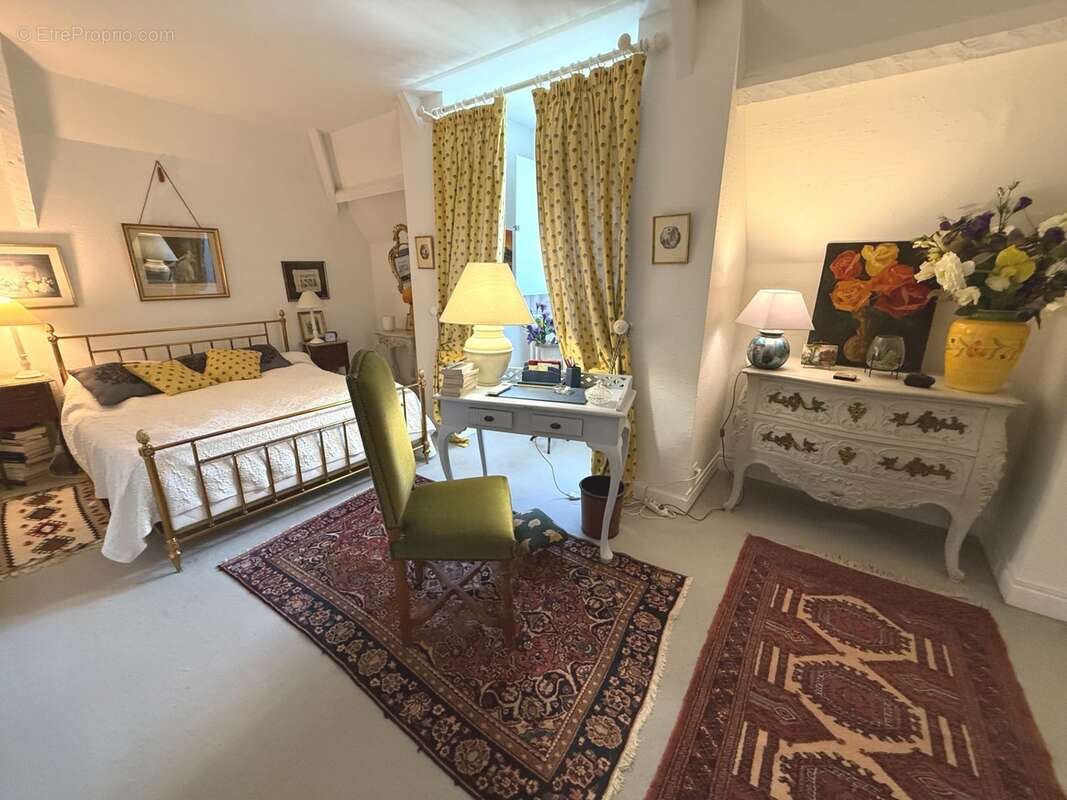 Maison 160 m² à Brive-La-Gaillarde  - photo 10