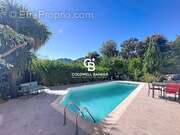 Maison à LES ADRETS-DE-L'ESTEREL