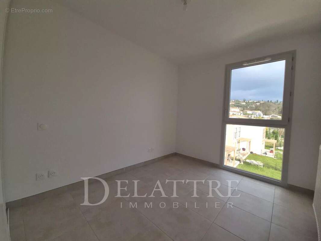 Appartement à OPIO