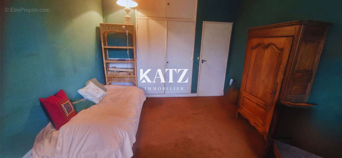 Appartement à GARCHES