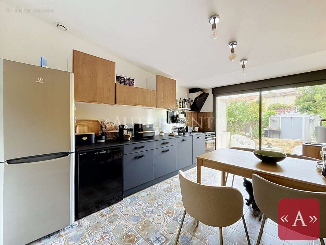Maison 76 m² à Bessieres  - photo 6