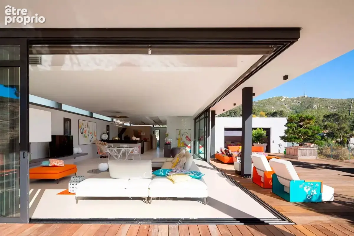 Villa contemporaine avec piscine - la panouse  - 13009 marseille - photo 2