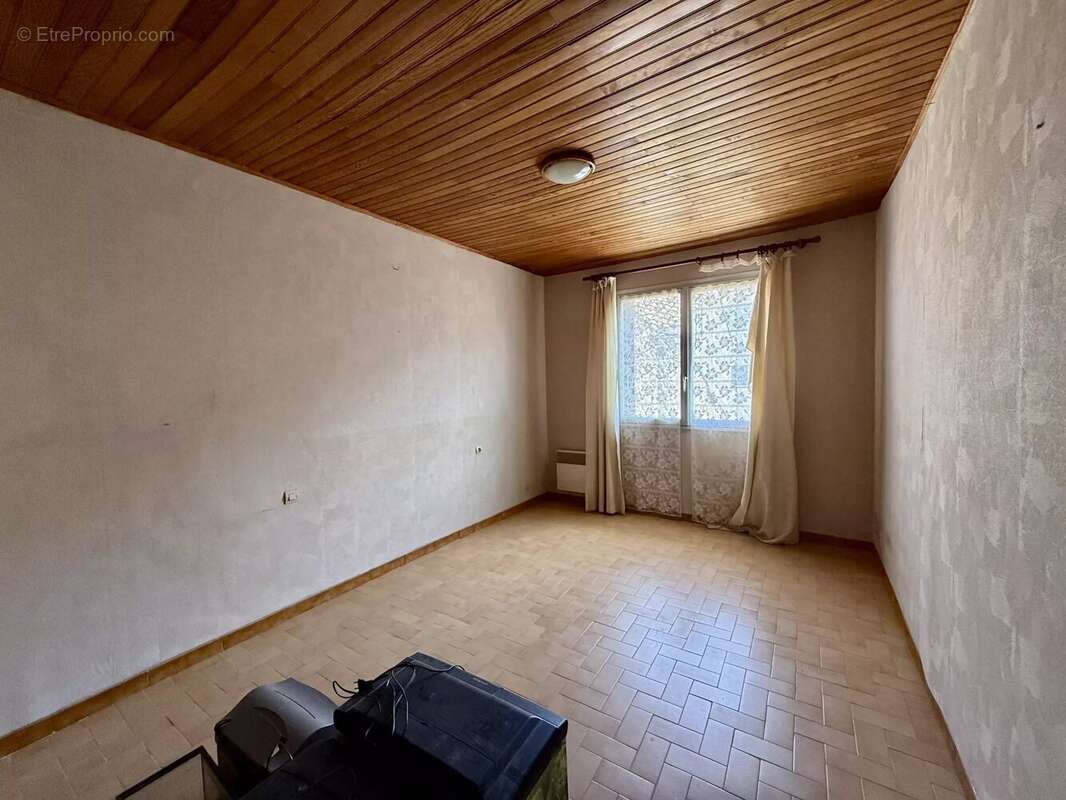 Maison à ROQUEFORT-DES-CORBIERES