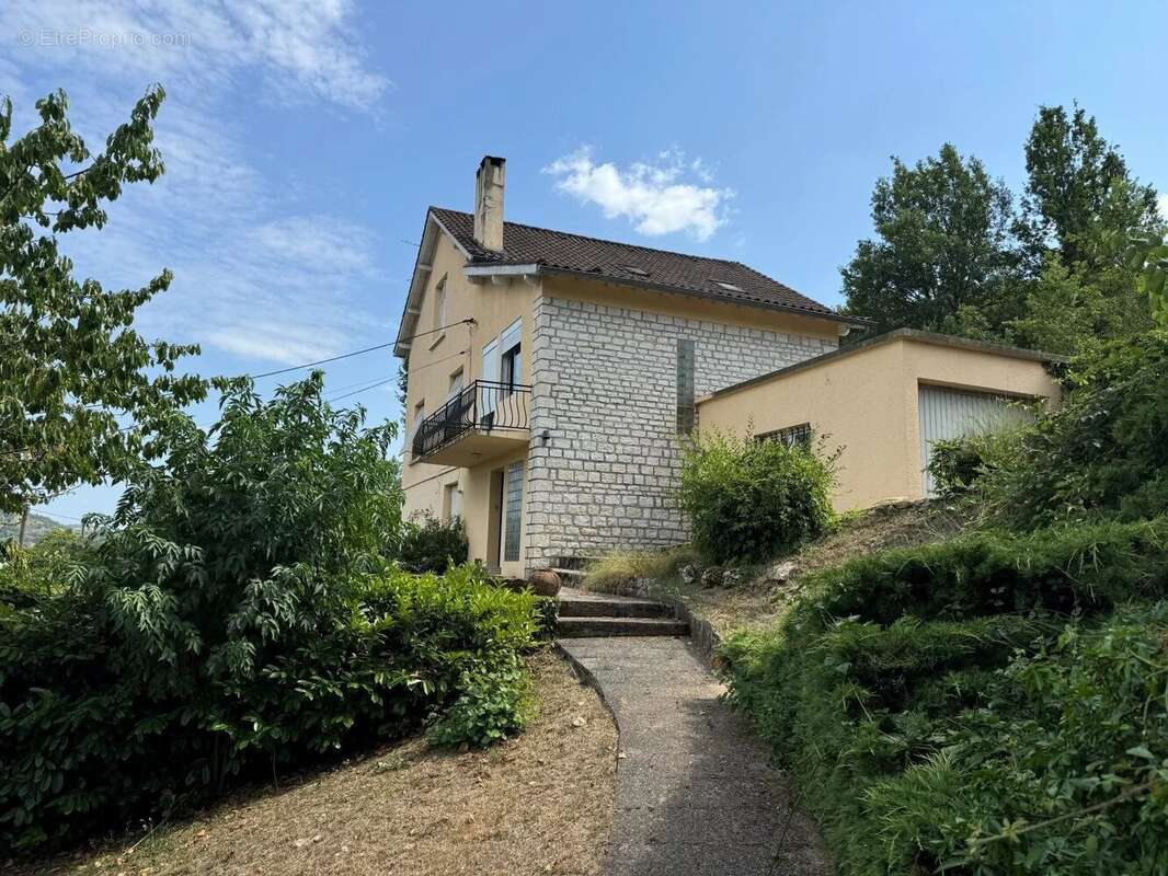 Maison à CAHORS