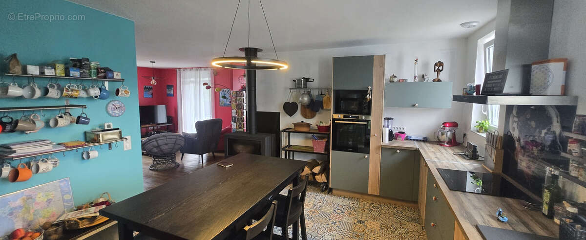 Maison à MONCEAUX-SUR-DORDOGNE