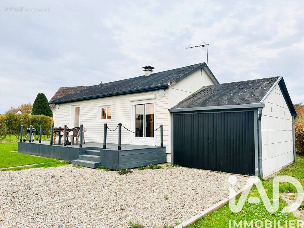 Photo 1 - Maison à NEUVILLE-FERRIERES