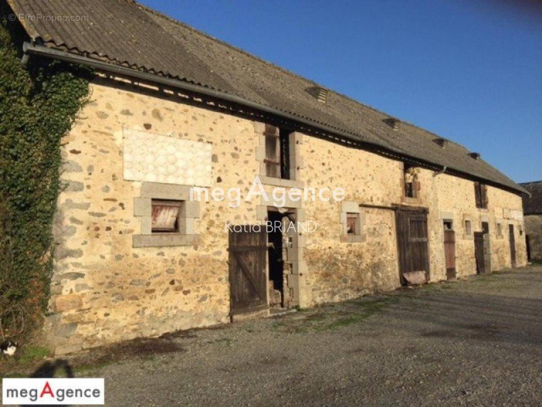 Maison à BONCHAMP-LES-LAVAL