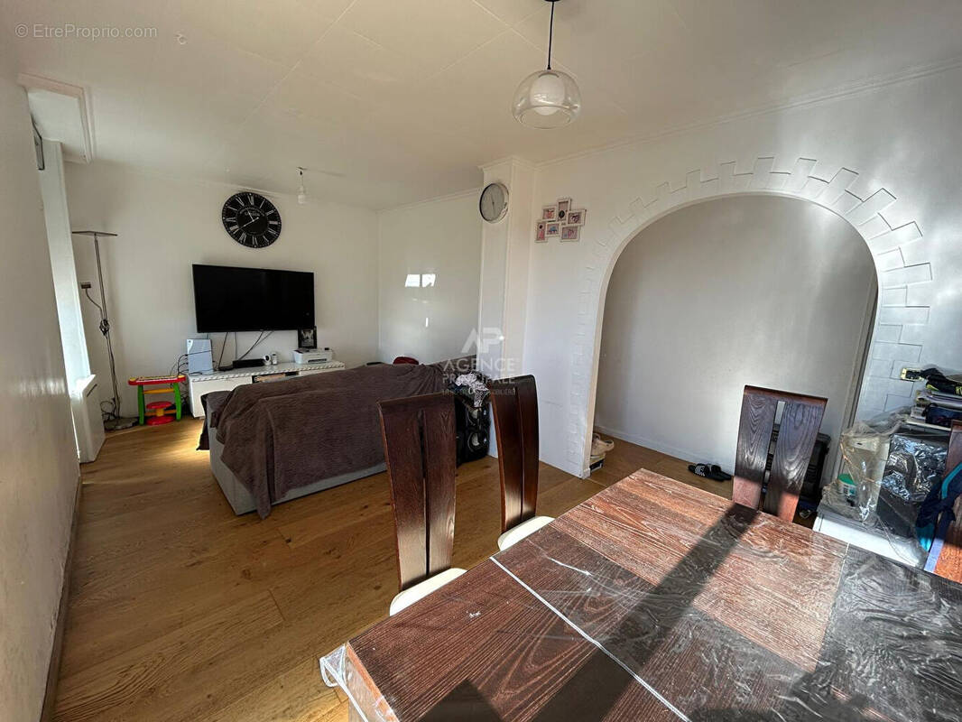 Appartement à VERNOUILLET