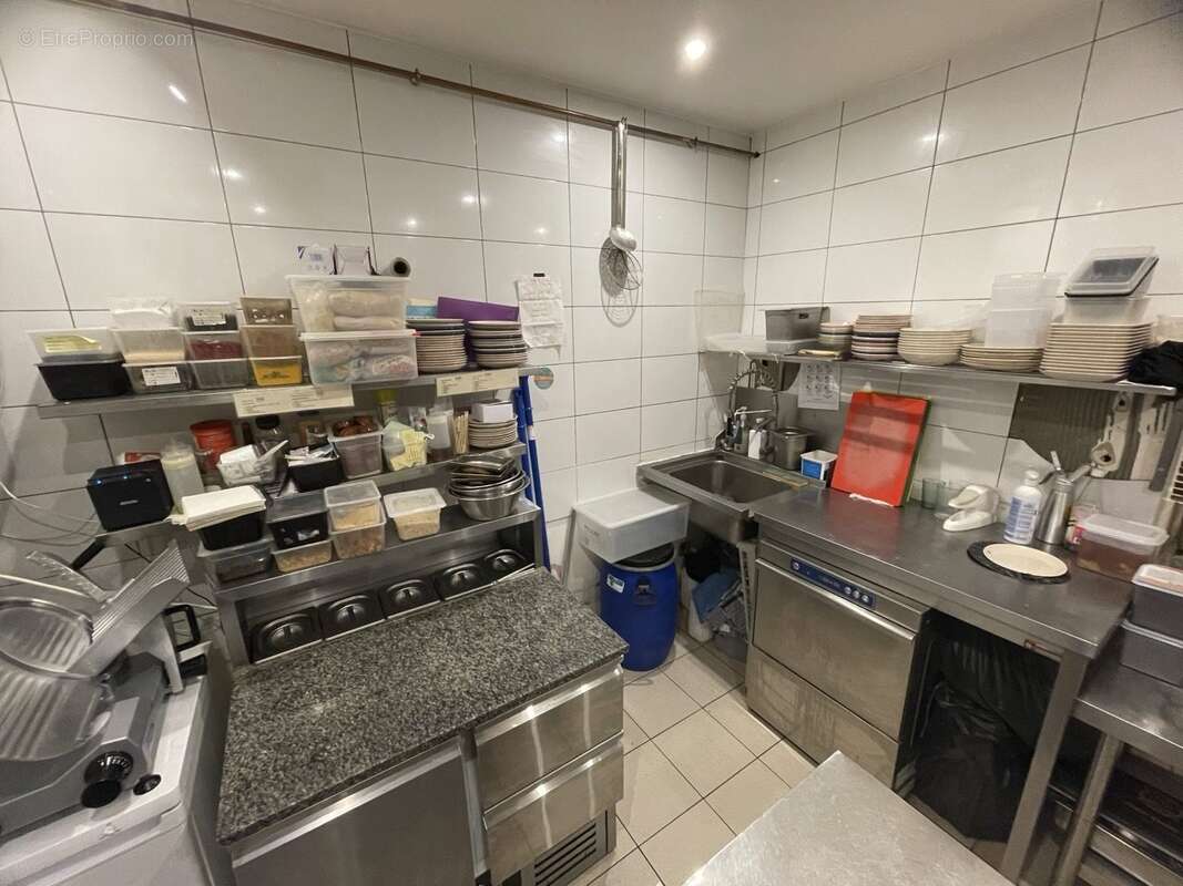 Autre à PARIS-3E