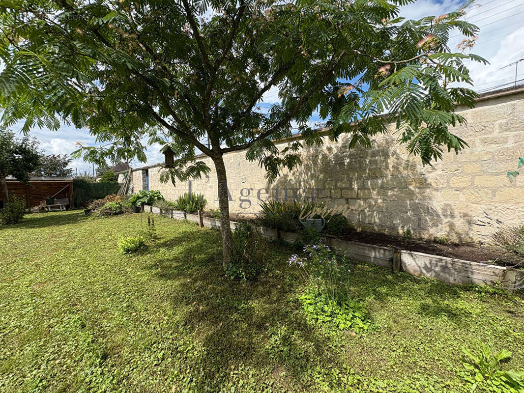 Maison à VINEUIL-SAINT-FIRMIN