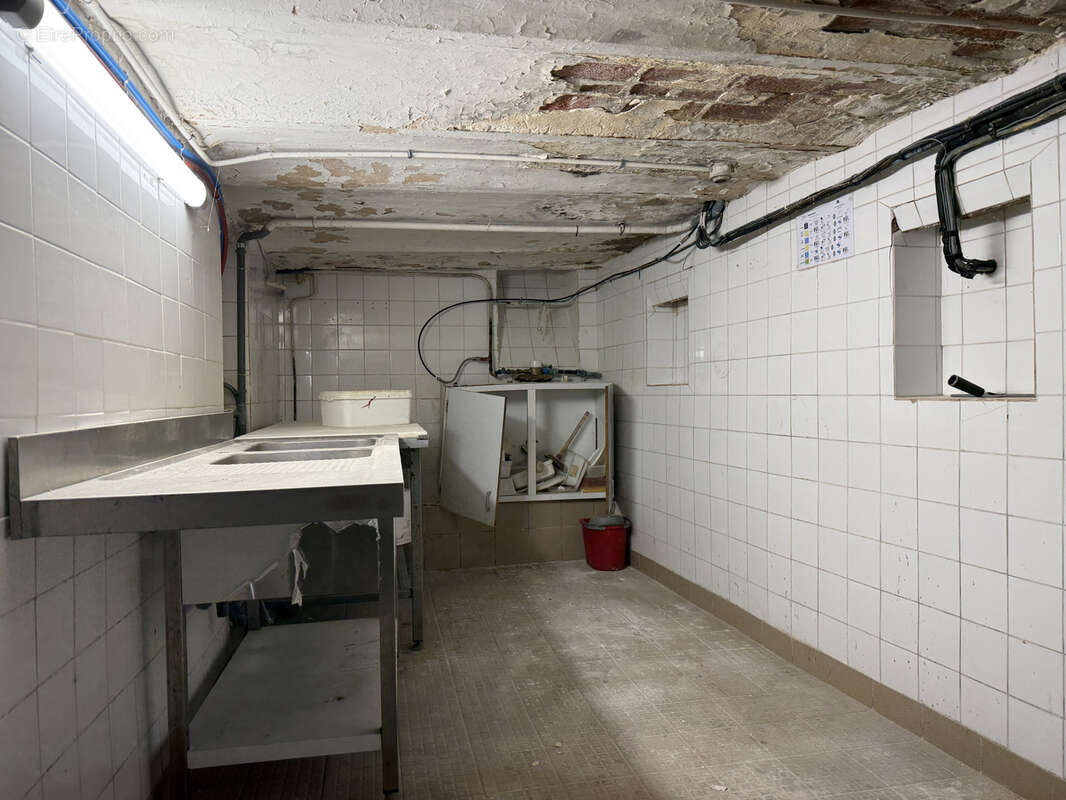Local commercial hyper cnetre / emplacement strategique - photo 6