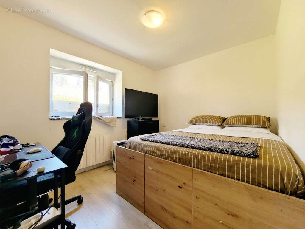 Appartement à REYRIEUX