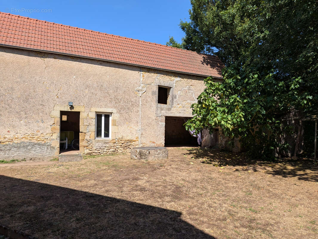 Grande maison de campagne - photo 16