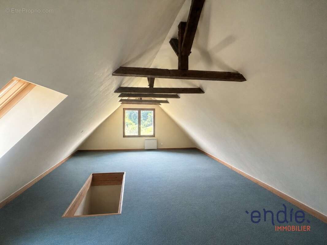 Propriété avec dépendances sur 7,5 hectares au charme authentique - photo 19