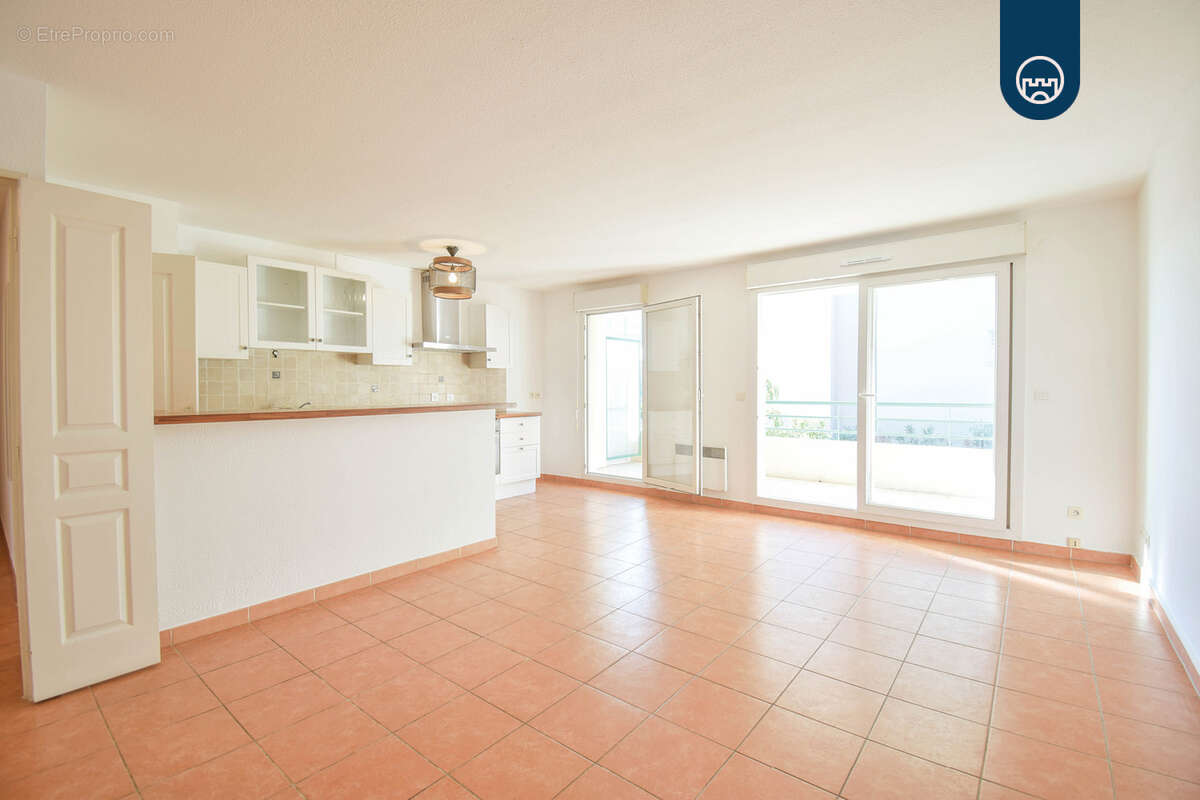 Appartement à VILLENEUVE-LOUBET