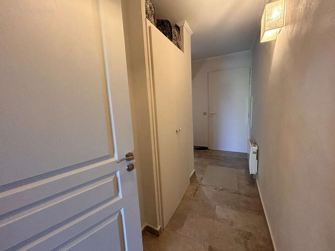 Appartement à MALLEMORT