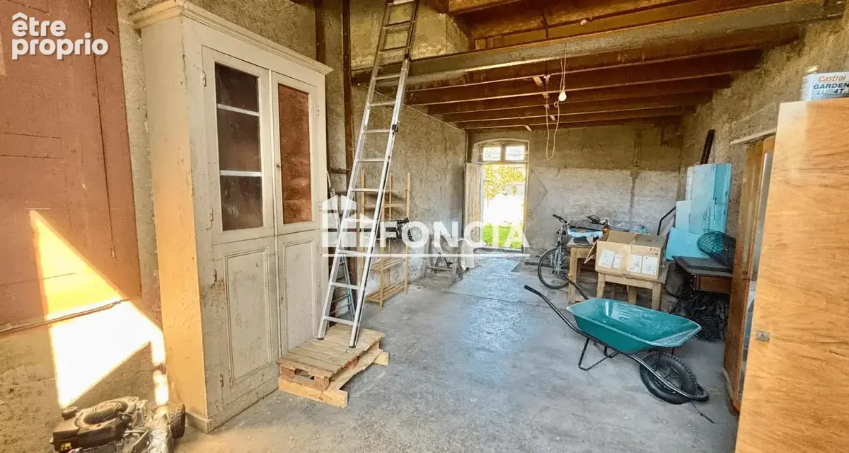 Maison ancienne à fort potentiel — Jardin, dépendances et calme - photo 8